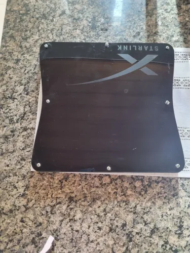 Case Starlink 