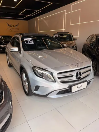 Mercedes-Benz GLA 200 Vision 1.6/1.6 TB 16V Flex Aut. 2015