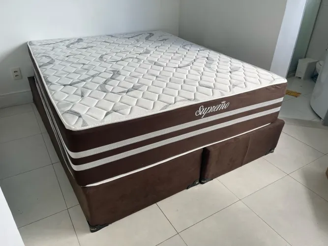 CAMA BOX QUEEN SUPREMO (BACETTO)
