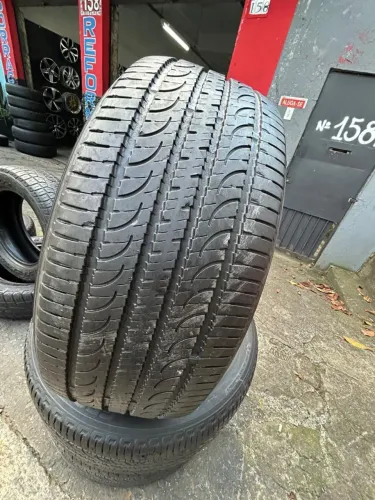 Pneus 245/50/20 Yokohama por 500$ cada seminovos originais<br>