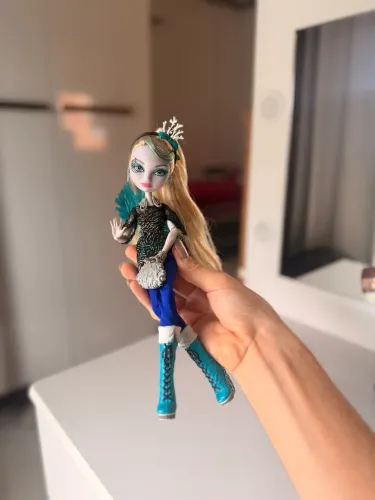 Ever after high Faybelle Thorn