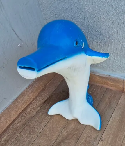 Cascata Golfinho para Piscina - usada (60 cm) - Fibra de Vidro 