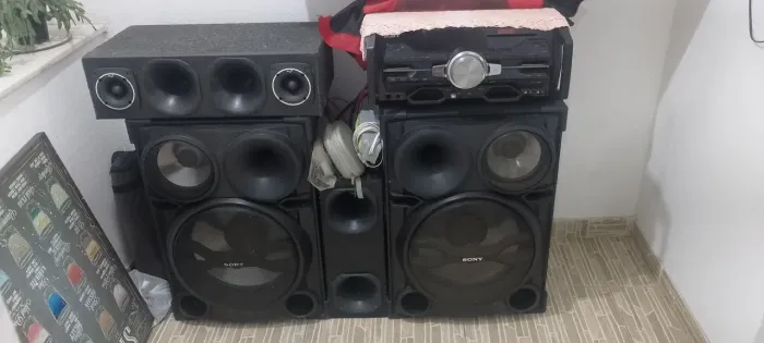 Caixa de som Sony FST SH2000 + Duas caixas corneteiras