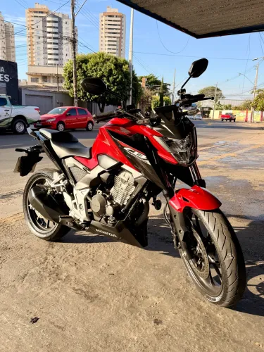 Cb Twister 300F