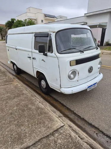 Volkswagen Kombi Furgão (álcool) 2001