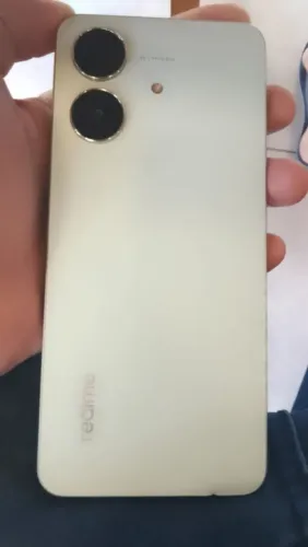 Vende-se realme 60 x 