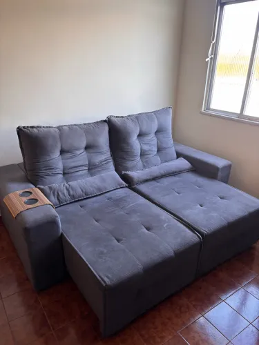 Sofá retrátil