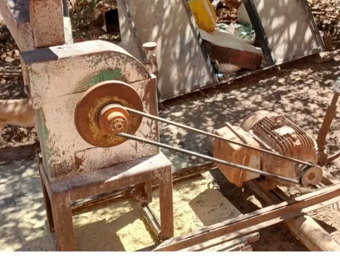 Desintegrador de milho 7,5 Léa