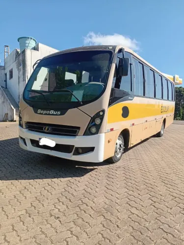 Micro onibus escolar 32 lugar
