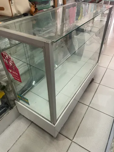 Vitrine de Vidro, 3 alturas