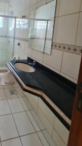 Bancada de Granito 135x45 com cuba de Porcelana