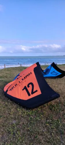 Kite 12m, barra e trapézio M, completo seminovo! R$ 7.5000