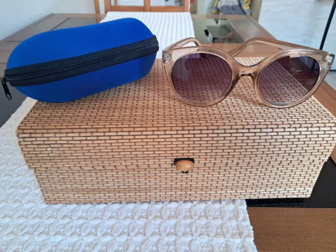 Óculos de sol em acetato