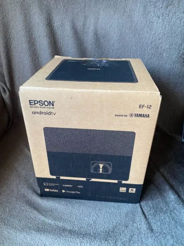 Projetor Epson EpiqVision EF-12 Laser Full HD com Android TV e Som Yamaha