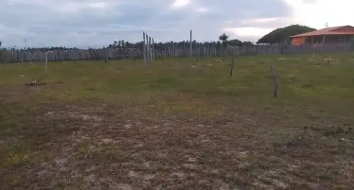 Vendo lotes em santo Amaro cede 300 mt
