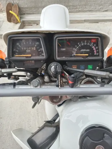 Dt 200r 