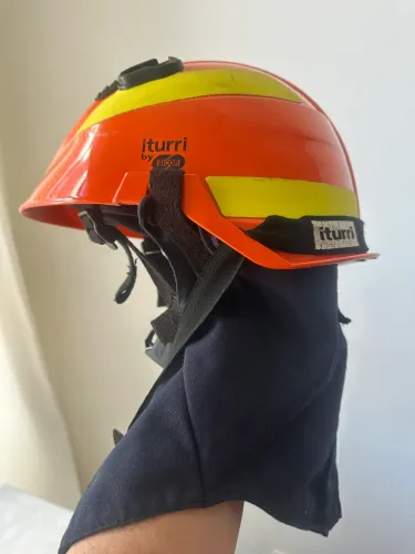 Capacete de Resgate/Bombeiro Iturri Original | Fabricação 2018