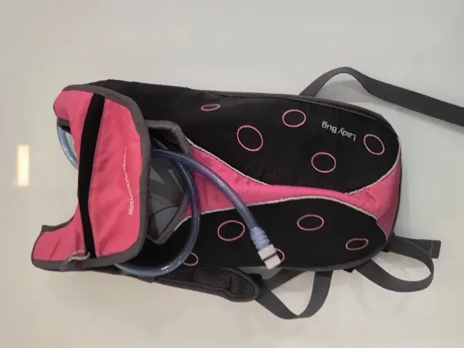 Mochila de Hidratação Curtlo Lady Bug Original - Nova/Nunca Usada