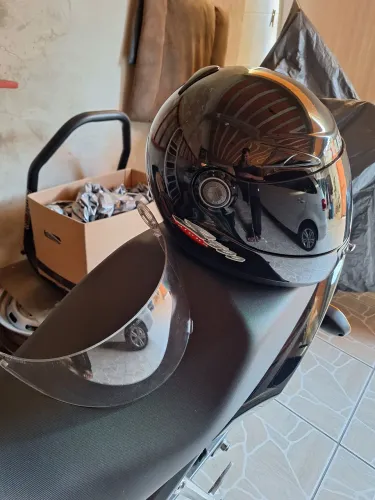 Capacete shark