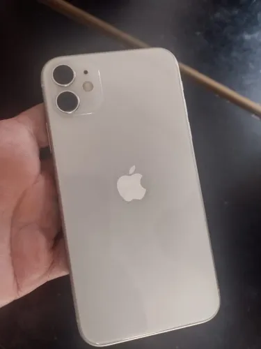 Vendo IPhone 11 64 G