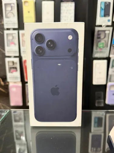 iPhone 17 pro 512gb deep blue lacrado