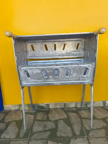 CHURRASQUEIRA PARA COPA