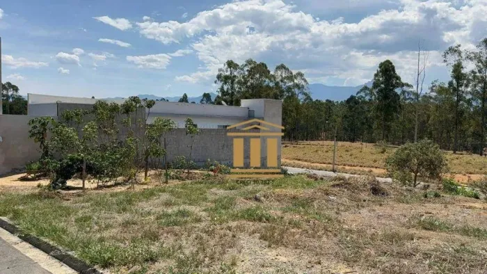 Terreno à venda, 160 m² por R$ 100.000,00 - Centro - Cruzeiro/SP