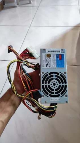 Fonte para desktop slim - 300W