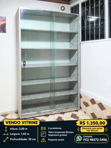Vitrine em MDF 