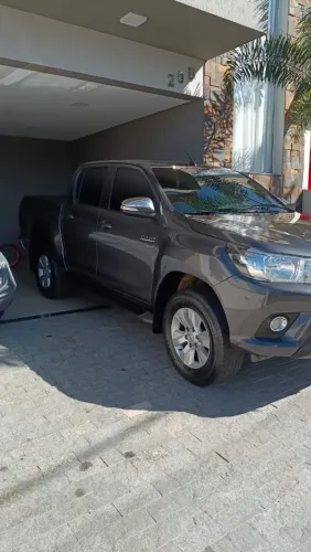 Toyota Hilux CD SRV 4X2 2.7 Flex 16V Aut. 2017