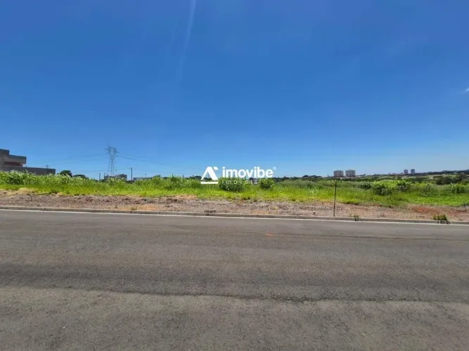 Terreno dos sonhos com 300m² à venda no Condomínio Florença em Nova Odessa/SP