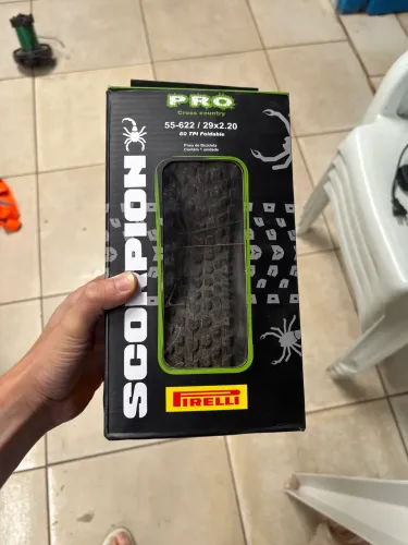 Pneu Pirelli Scorpion 29x2.20 Kevlar