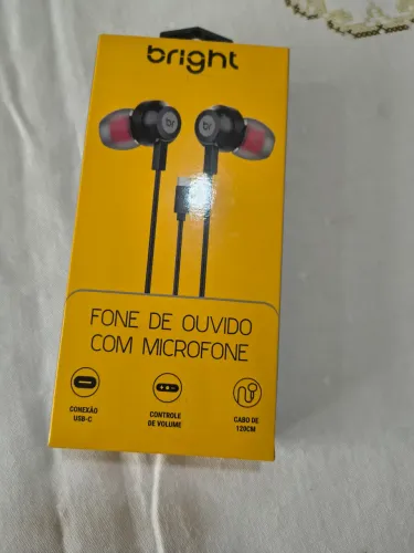 Fone de ouvido Bright entrada USB-C LACRADO