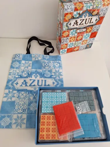 Jogo tabuleiro azul mini