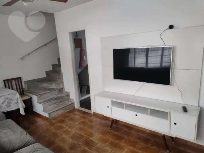 Casa em condominio fechado 3 quartos em Santa Rosa
