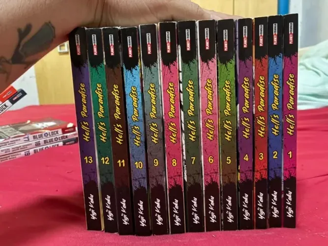 ? COLEÇÃO COMPLETA HELL'S PARADISE ? VOLUMES 1 AO 13