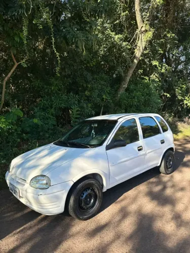 Chevrolet Corsa GL 1.6 MPFI / 1.4 EFI 2P E 4P 1996