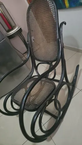 CADEIRA DE BALANÇO AUSTRÍACA