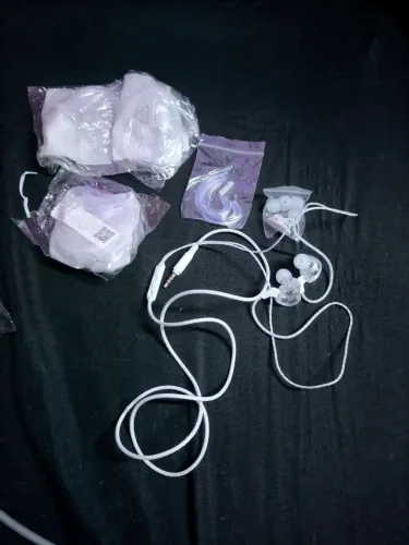 Fone ak6 cristal apenas 4 unidades