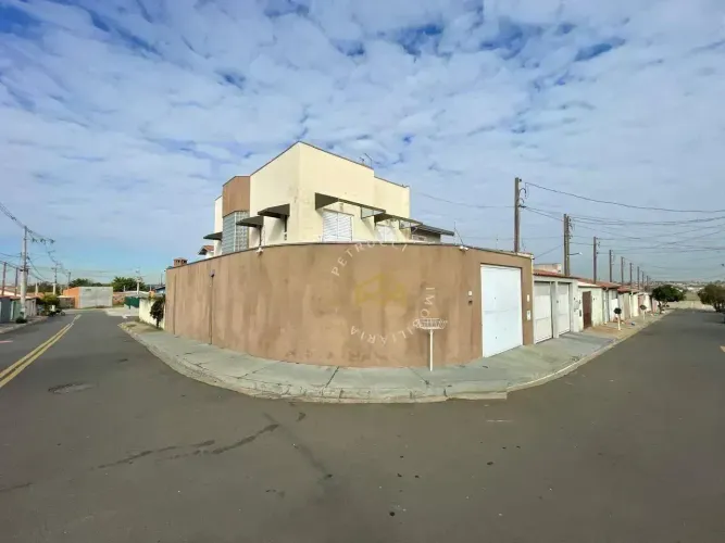 LINDO SOBRADO À VENDA NO RESIDENCIAL COSMOS