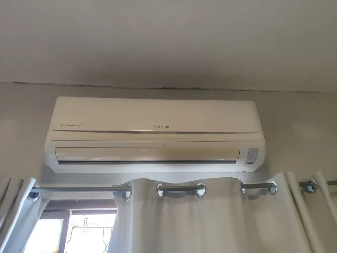 Ar condicionado 