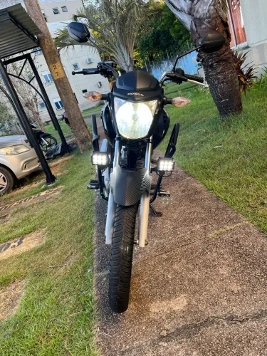Fam 150 ano 2015 impecável