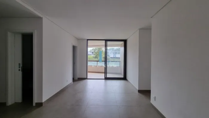 Apartamento 03 quartos Vale do Sereno Locação