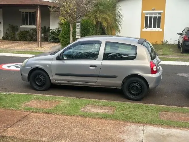 Renault Clio Campus Hi-flex 1.0 16V 3P 2009