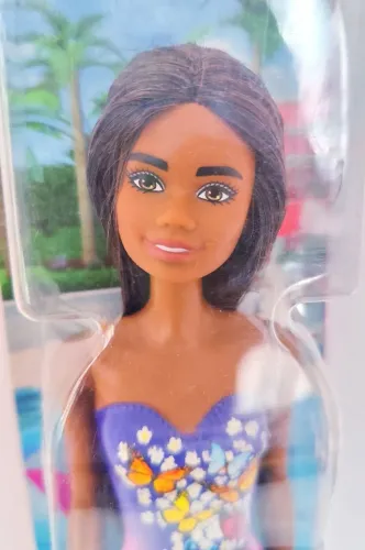 Barbie Negra Praia
