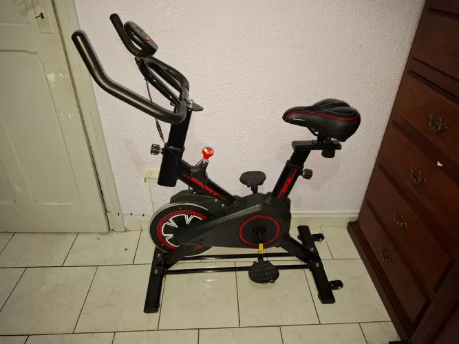 Bicicleta ergomêtrica roda de inércia 12kg