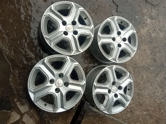 Rodas Montana GM Chevrolet aro 14 original 