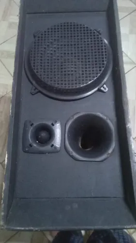 Caixa de Som Profissional com *4 Alto-Falantes + 4 Tweeters + 4 Cornetas - R$1.400