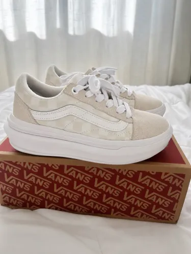 Tênis Vans Old Skool Overt CC