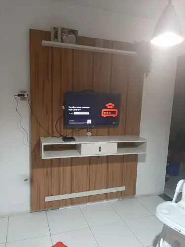Painel de TV ( Leia o anúncio, tem conversa) 